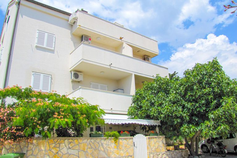APARTMENT STOJANOVIC
