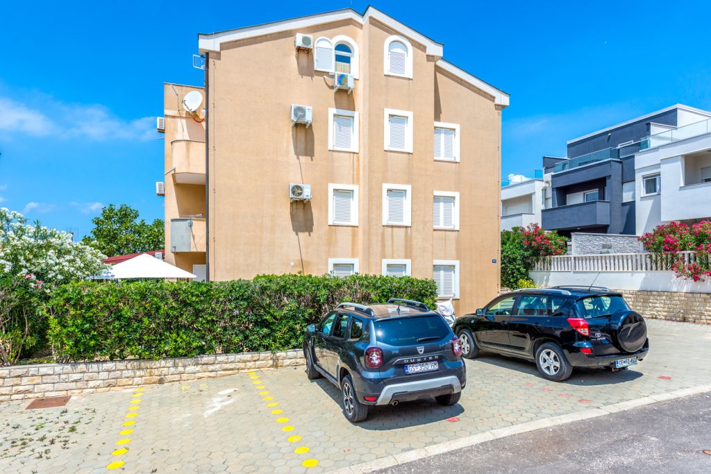 Apartments & Villas – Apartments Katica