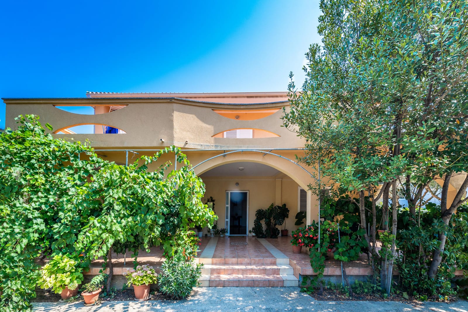 APARTMENTS MATULO