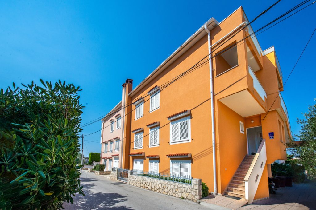 Apartments & Villas – Apartments Cvito
