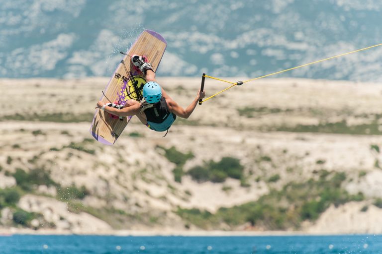 Tjedan dana uživanja u wakeboardingu i skijanju na moru