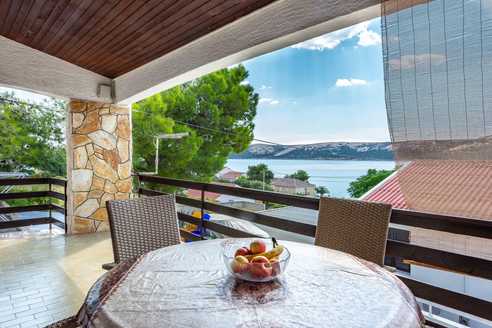 APARTMANI DANIJELA – Apartman s dvije spavaće sobe – 01