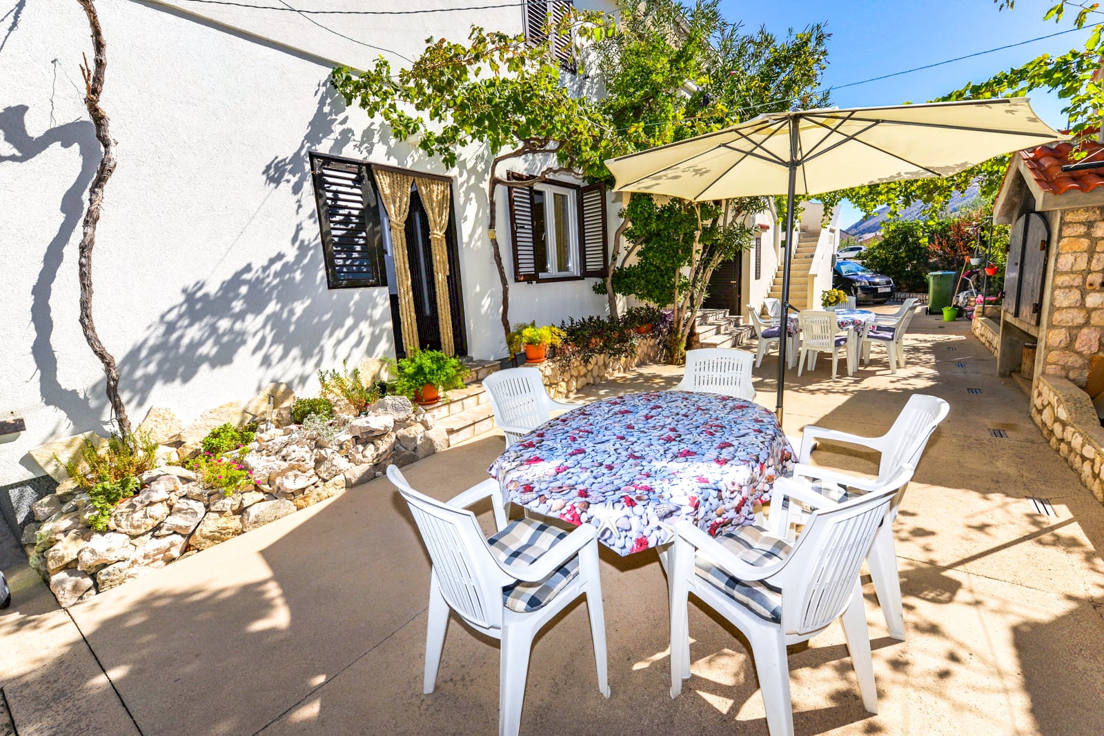 APARTMANI JADRAN – Apartman s dvije spavaće sobe