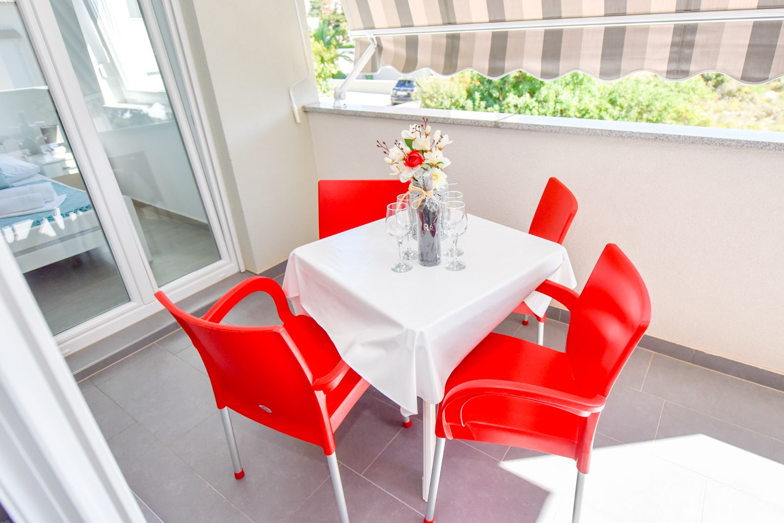 FERIENWOHNUNG YOKO – Ferienwohnung mit einen schlafzimmer -03
