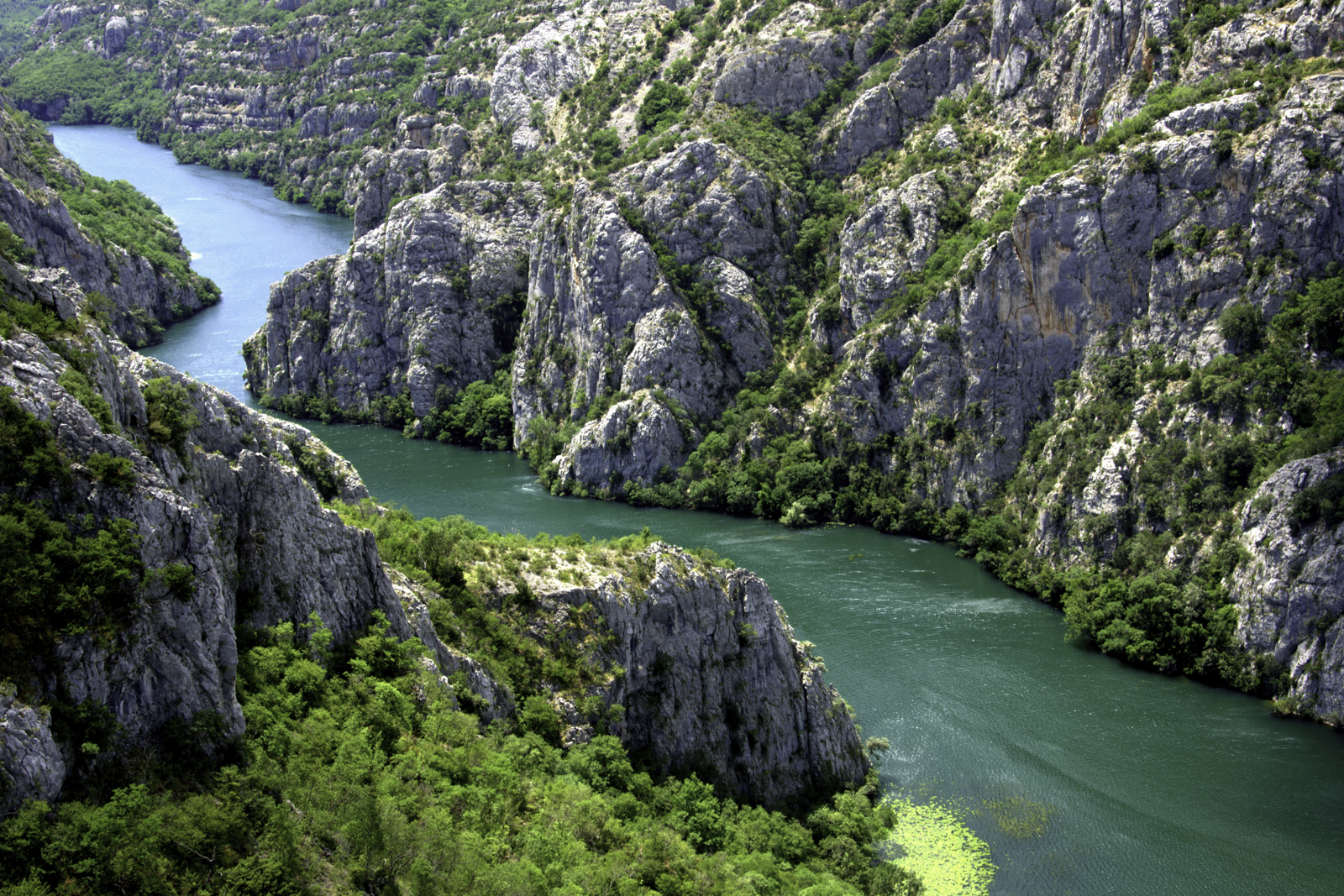 Hidden Gems, National Parks, and Coastal Wonders: A Self-Guided Experience